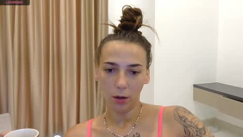 annabishop online show from October 27, 1:45 am