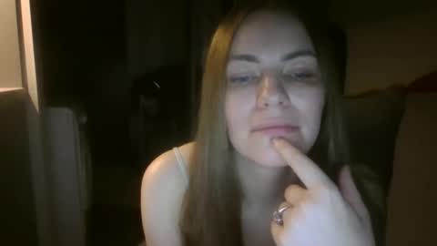 annadiamond1 online show from January 15, 11:44 pm