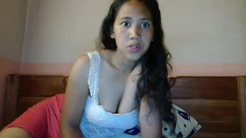 Snapshot of annahhotgirl chatting on January 13, 2:21 pm annahhotgirl online show from January 13, 2:21 pm