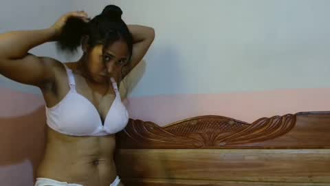 Snapshot of annahhotgirl chatting on January 29, 7:25 am annahhotgirl online show from January 29, 7:25 am