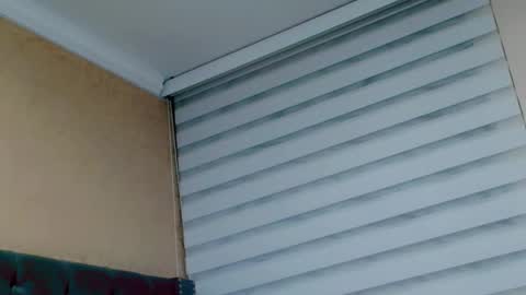       online show from February 6, 1:31 am