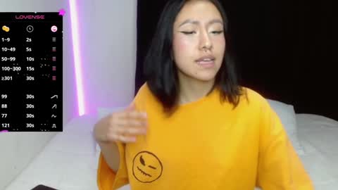 Anne  online show from December 12, 5:10 am