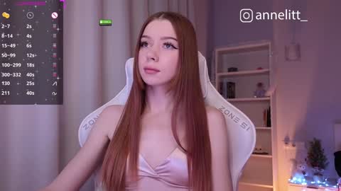 annelitt online show from December 24, 8:05 pm