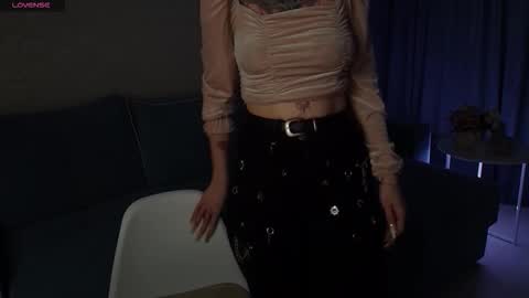 Annet online show from December 18, 9:36 am