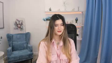 annetli online show from October 15, 3:42 am