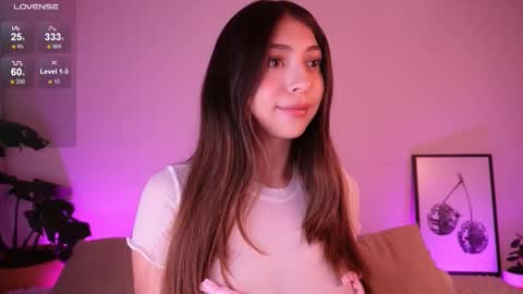 Snapshot of annie_evans24 chatting on February 17, 2:20 am Annie Evans online show from February 17, 2:20 am