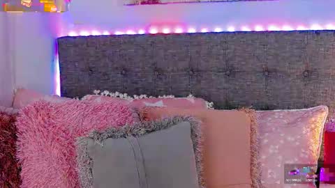 Antonella Lee online show from November 28, 9:29 pm