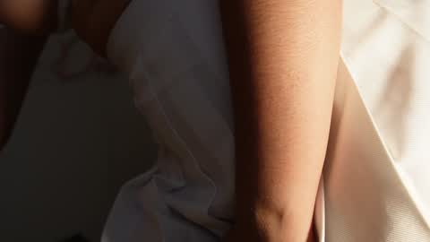 Snapshot of anny_dee chatting on February 8, 5:40 am Anny online show from February 8, 5:40 am