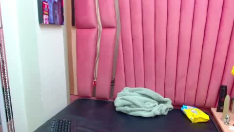 Anny online show from January 7, 12:41 pm