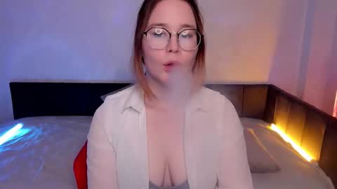 Anny online show from December 4, 9:11 am