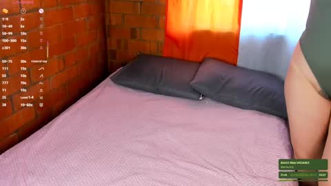 Anny  IG online show from January 22, 7:24 pm