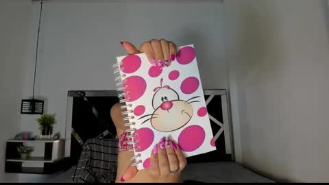 Anny online show from March 7, 8:44 pm