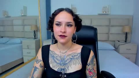 AnnyT online show from October 17, 10:35 pm