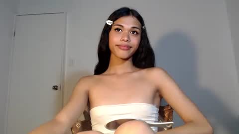 anok_yaii online show from November 25, 6:09 pm