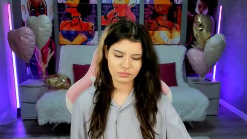 Anora online show from February 24, 6:39 pm