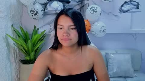 Antonela online show from October 6, 12:44 pm