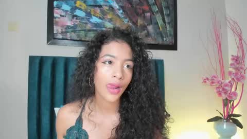 Snapshot of antonellahall_ chatting on October 9, 11:58 am AntonellaHall  online show from October 9, 11:58 am