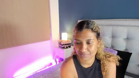 Snapshot of antonellaparker chatting on February 20, 12:36 pm Sarah online show from February 20, 12:36 pm