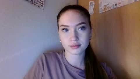 Snapshot of antonina25440 chatting on October 5, 6:02 pm antonina25440 online show from October 5, 6:02 pm