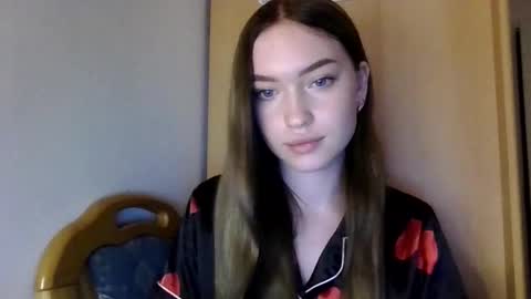 Snapshot of antonina25440 chatting on October 17, 10:13 pm antonina25440 online show from October 17, 10:13 pm