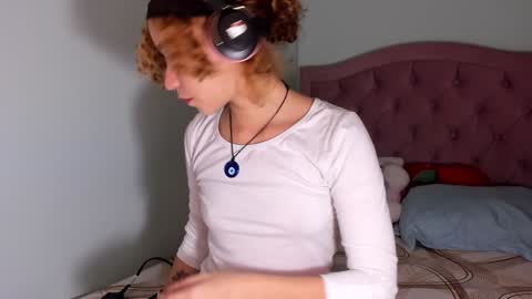 Snapshot of any_21 chatting on January 5, 7:39 pm Any online show from January 5, 7:39 pm