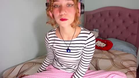 Snapshot of any_21 chatting on December 30, 7:21 pm Any online show from December 30, 7:21 pm