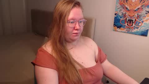 Anya Muna online show from December 13, 4:27 pm