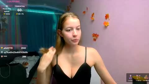 Aphrodite online show from November 18, 11:00 am