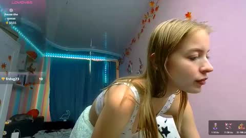 Aphrodite online show from November 21, 11:01 am