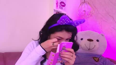   online show from November 19, 12:16 pm