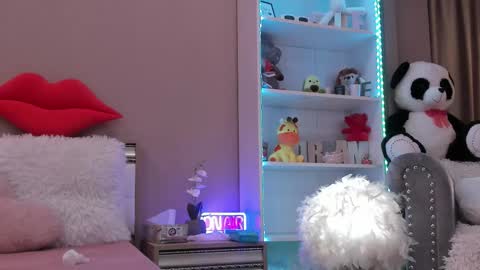 Ariel online show from February 6, 12:47 am