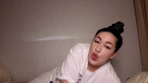 aria_blisss online show from December 23, 1:31 am