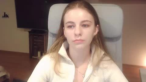 Snapshot of ariacreazy chatting on October 25, 8:26 pm AriaCreazy online show from October 25, 8:26 pm