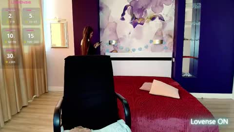 AriaGray online show from February 9, 1:24 pm