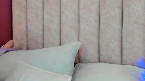 ariana__clauss online show from October 17, 10:57 pm