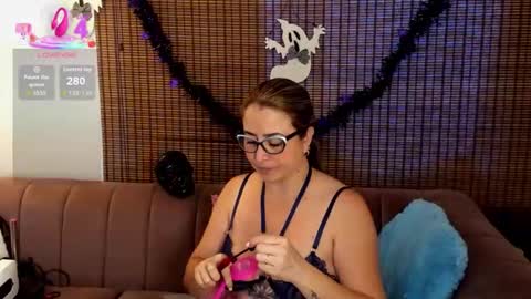 Ariana Cruz online show from October 2, 11:59 am