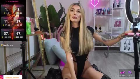 Ariana online show from October 20, 7:06 pm