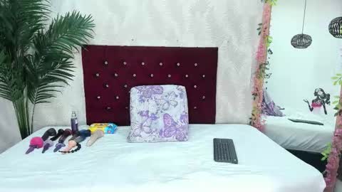 Ariana diosa online show from October 24, 11:28 am