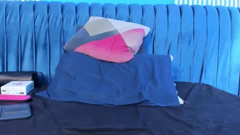 Arianna online show from February 7, 7:40 pm