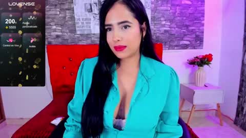 ARITH SANDOVAL online show from October 17, 9:29 pm