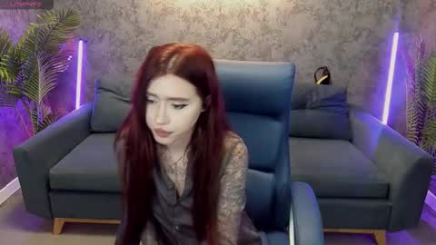 Snapshot of arixo_ chatting on October 16, 7:33 am Ari online show from October 16, 7:33 am