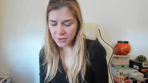 MIA online show from February 8, 10:07 am