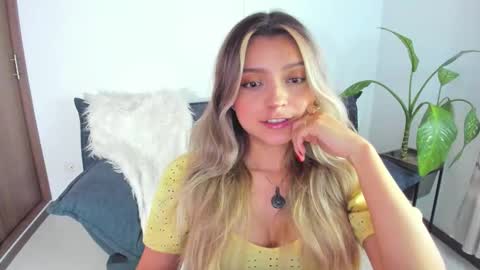 Zahaara online show from December 4, 8:31 pm