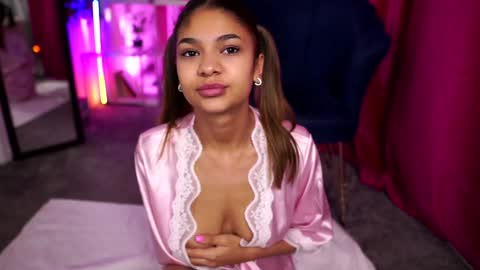 Asha online show from January 7, 9:03 pm