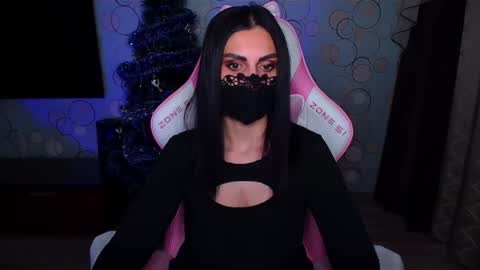   Yasmina   online show from January 17, 4:42 am