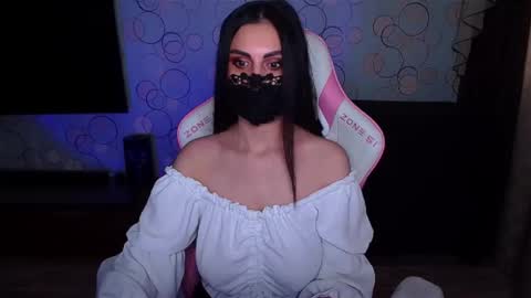   Yasmina   online show from February 26, 4:00 am