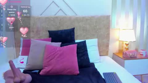 Snapshot of ashley__foxx_ chatting on October 21, 3:05 pm ashley online show from October 21, 3:05 pm