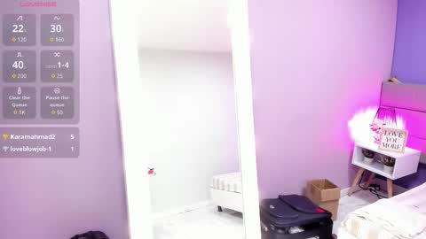 ashleyrobert_ online show from December 15, 8:36 pm