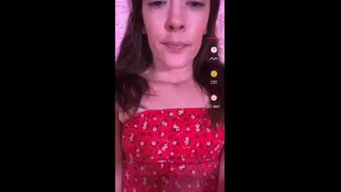 Snapshot of ashleyshyne69 chatting on September 25, 7:12 pm Ashley online show from September 25, 7:12 pm