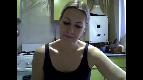 AshleyXHoney online show from December 3, 7:33 am